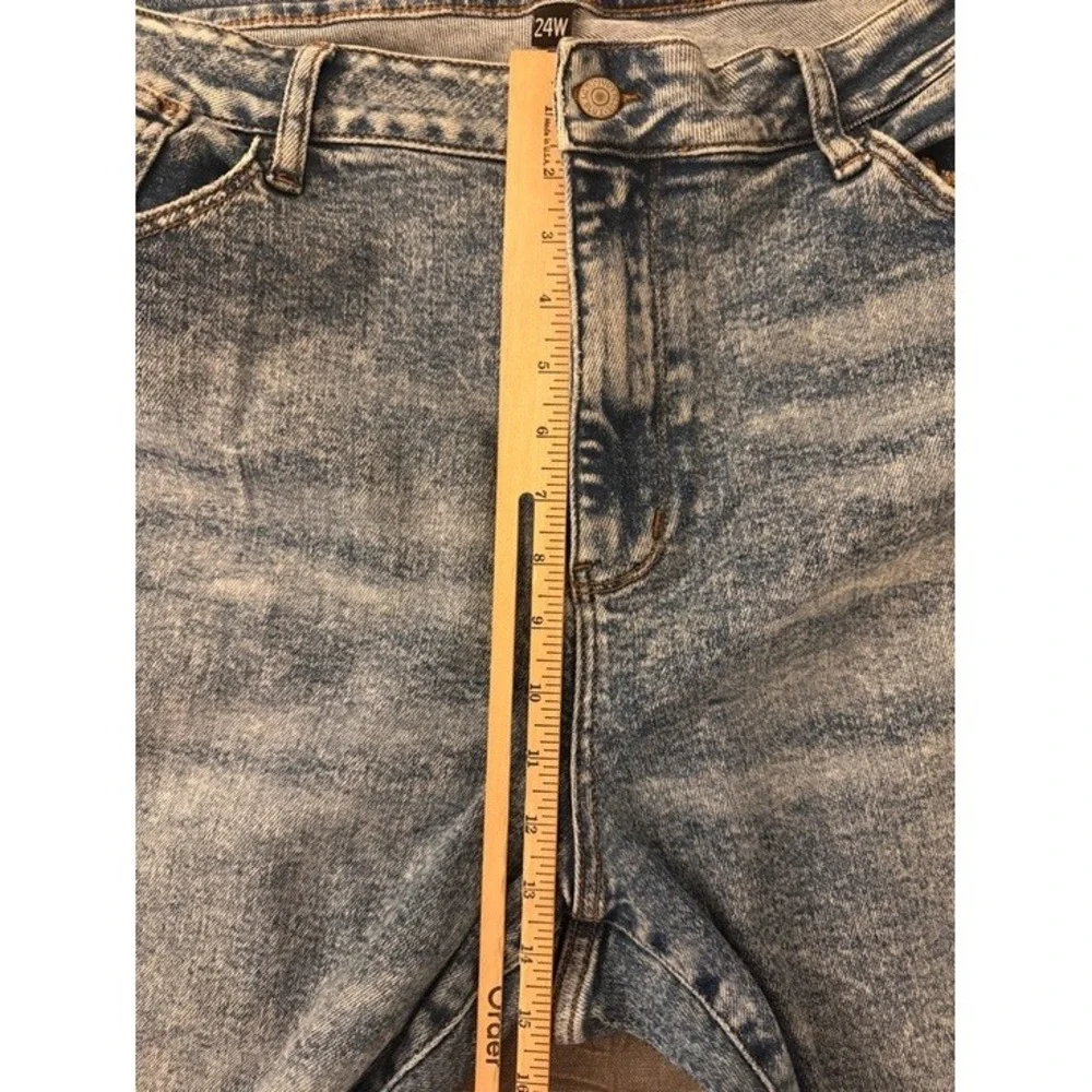 Judy Blue Boyfriend Fit Distressed Acid Wash Blue Jeans 24W JB88281 High‎ Rise